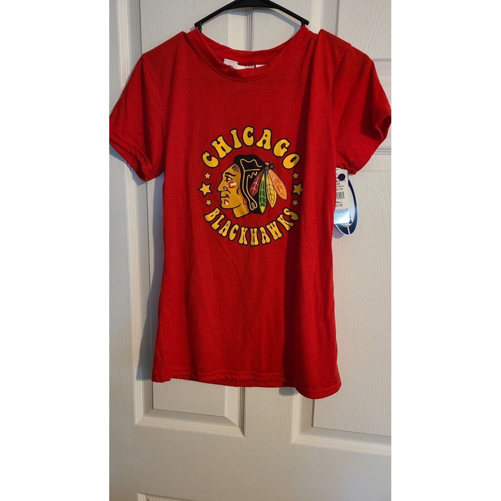 NHL Chicago Blackhawks‎ Spell Out T-Shirt Adult Size Small